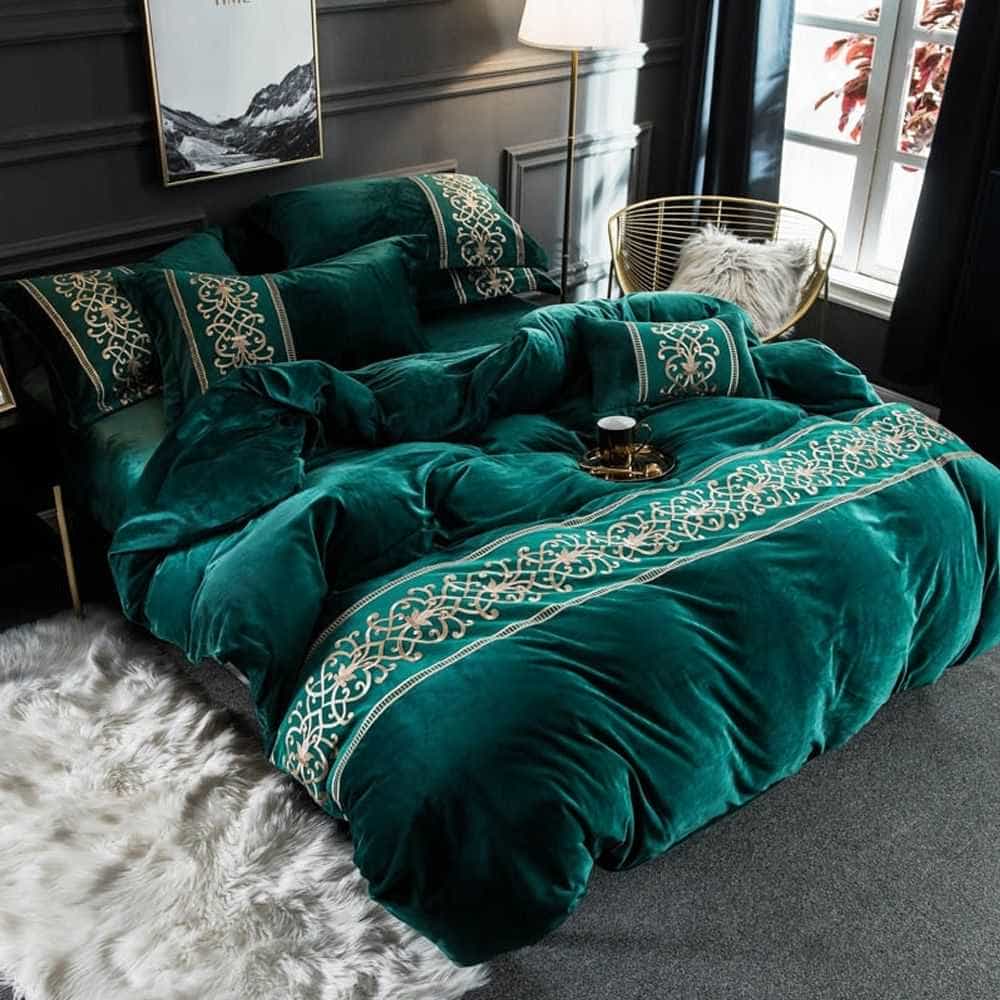 Velvet Embroidered Duvet Set - Green