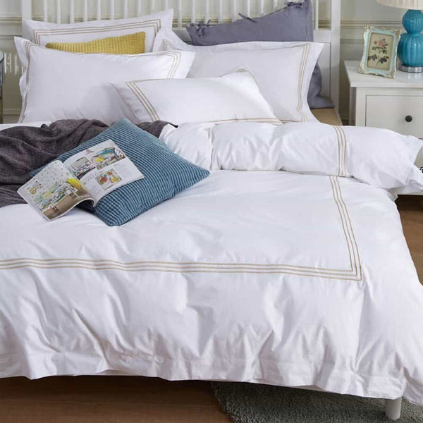 White Duvet Set With Golden Triple Baratta Stitch